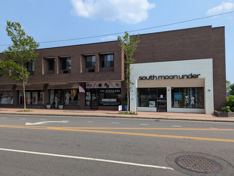 More Photos Of 14 Post Rd E, Westport General Retail For Sale