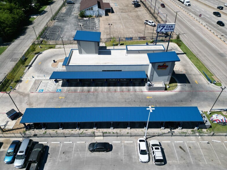 More Photos Of 4444 South Fwy, Fort Worth Carwash For Sale