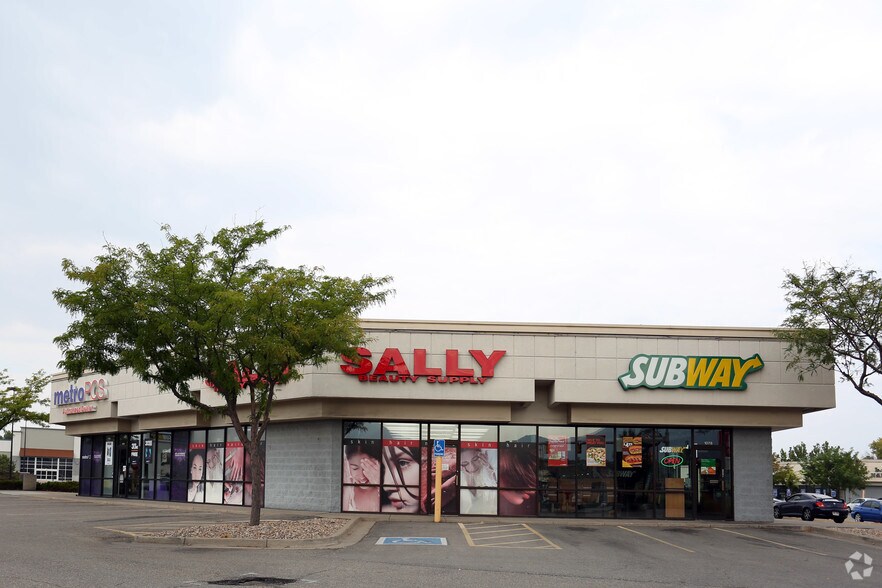 More Photos Of 1074-1078 W Riverdale Rd, Riverdale Freestanding For Lease