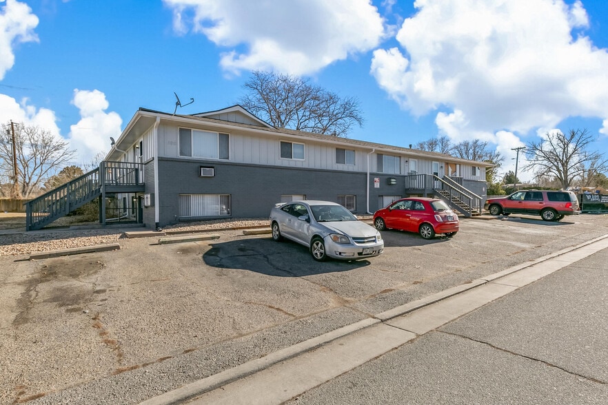 More Photos Of 180 S 20th Ave, Brighton Apartments For Sale