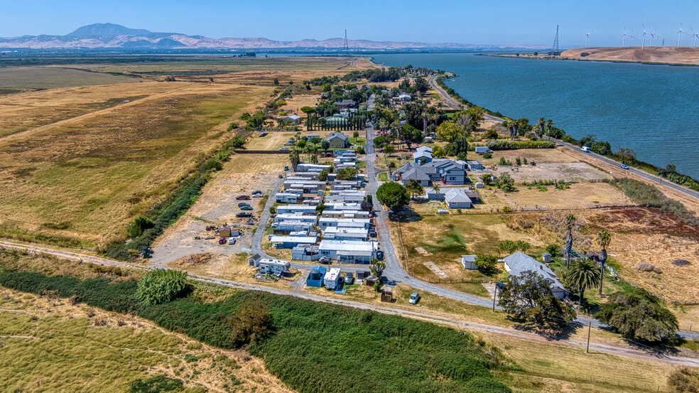 More Photos Of 4222 Lelia Dr, Rio Vista Manufactured Housing Mobile Home Park For Sale