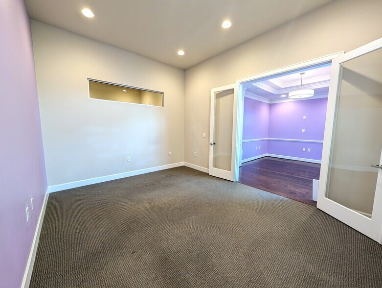 More Photos Of 5757 Flewellen Oaks Ln, Fulshear Business Park For Lease