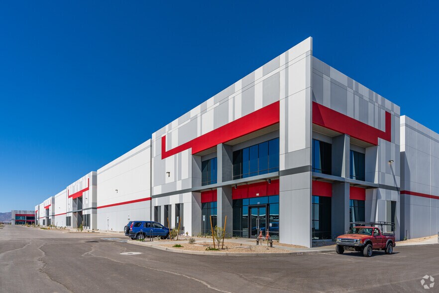 More Photos Of NWC Litchfield Rd & Bethany Home Rd, Glendale Unknown For Lease