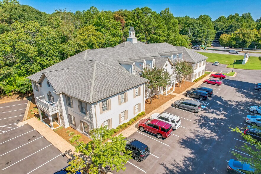 More Photos Of 419 E Crossville Rd, Roswell Medical For Lease