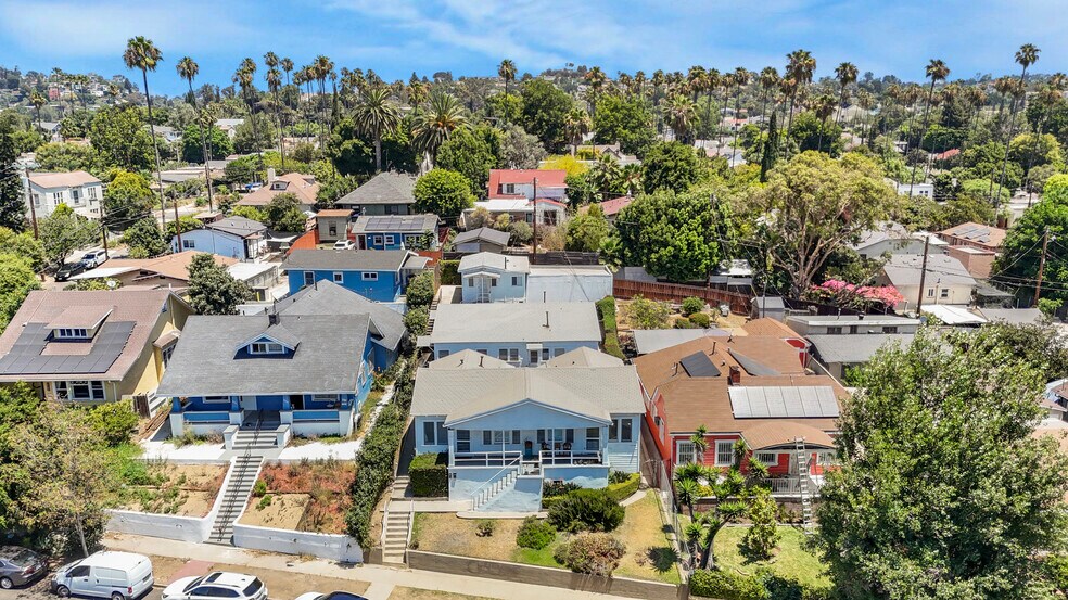 More Photos Of 2531 Elsinore St, Los Angeles Apartments For Sale