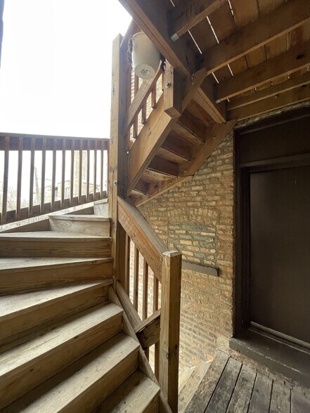 More Photos Of 5100-5104 W Madison St, Chicago Apartments For Sale