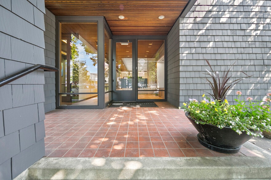 More Photos Of 1148 NW Leary Way, Seattle Office For Lease
