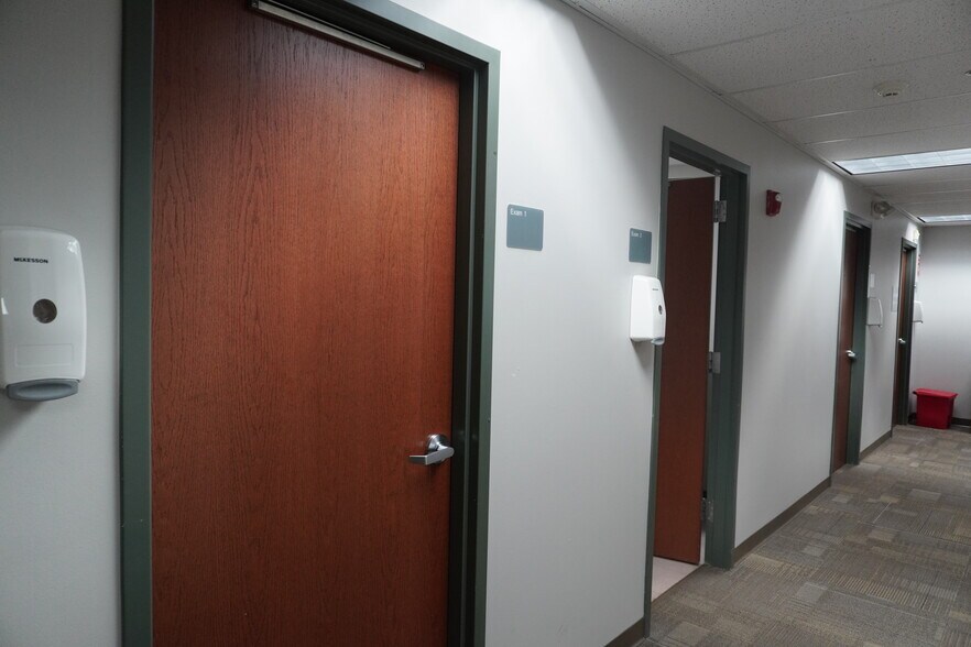 More Photos Of 3809 S 42nd St, Minneapolis Medical For Sale