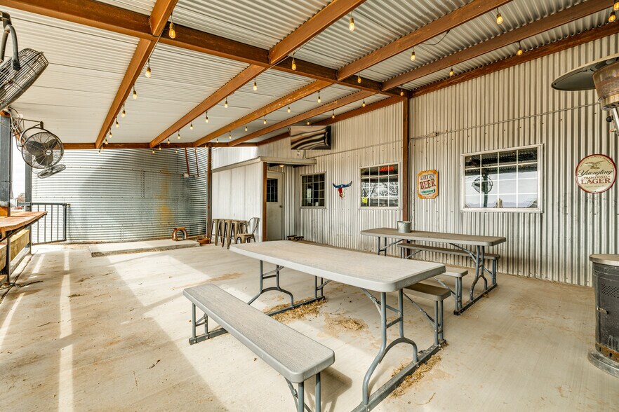 More Photos Of 8336 TX 570, San Angelo Restaurant For Sale