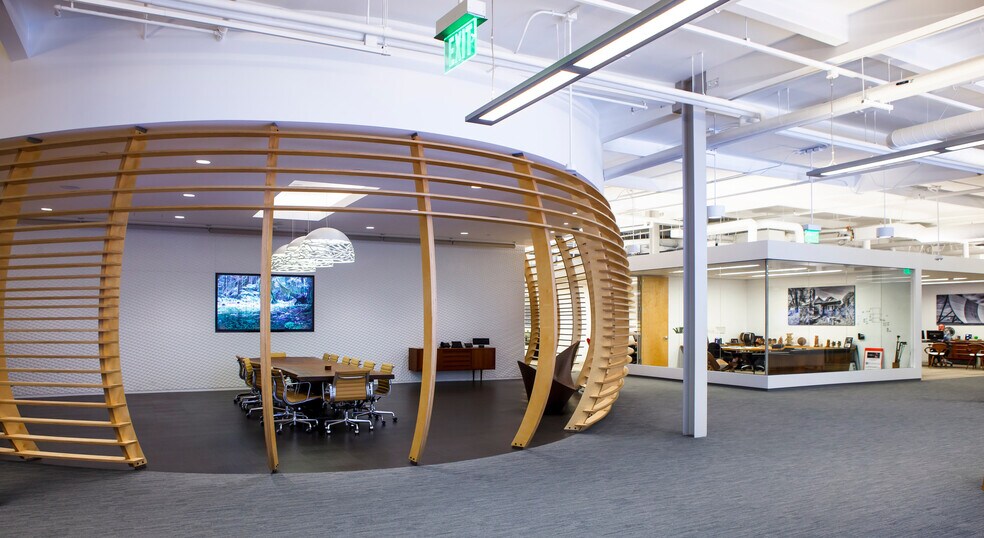 More Photos Of 2015 Manhattan Beach Blvd, Redondo Beach Office For Sale