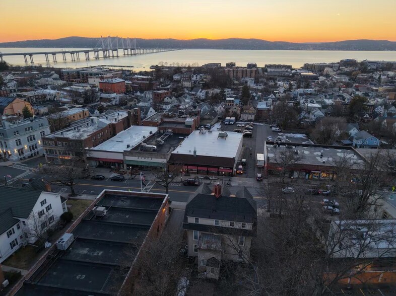 More Photos Of 54 N Broadway, Tarrytown Office For Lease