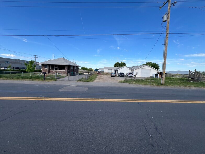 More Photos Of 2560 S 1100 W, Woods Cross Land For Sale