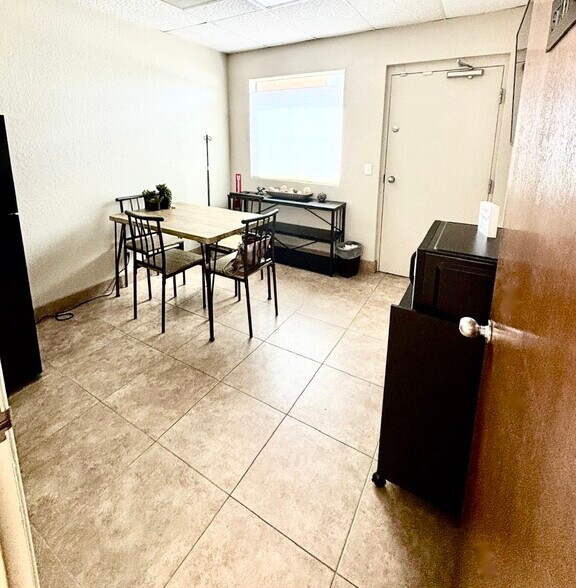 More Photos Of 6502-6564 E Carondelet Dr, Tucson Medical For Sale