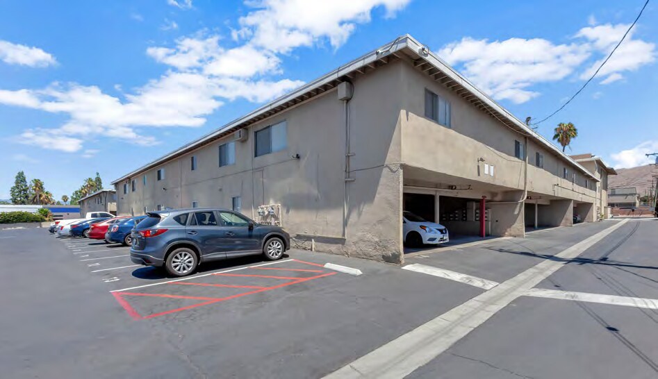 More Photos Of 3681-3725 Cranford Ave, Riverside Apartments For Sale