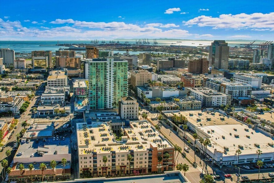 More Photos Of 300 E 4th St, Long Beach Apartments For Sale