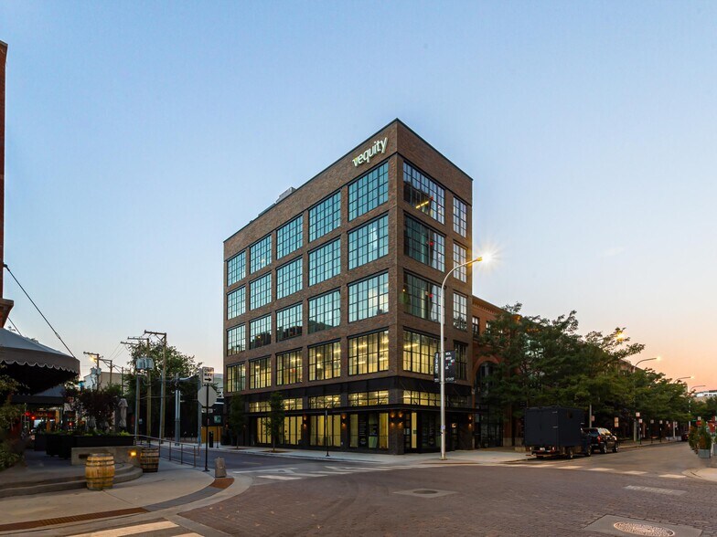 Primary Photo Of 226 N Morgan St, Chicago Loft Creative Space For Lease