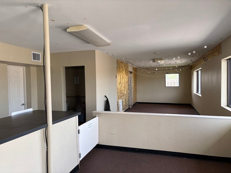 More Photos Of 1610 E Tyler St, Harlingen Unknown For Lease