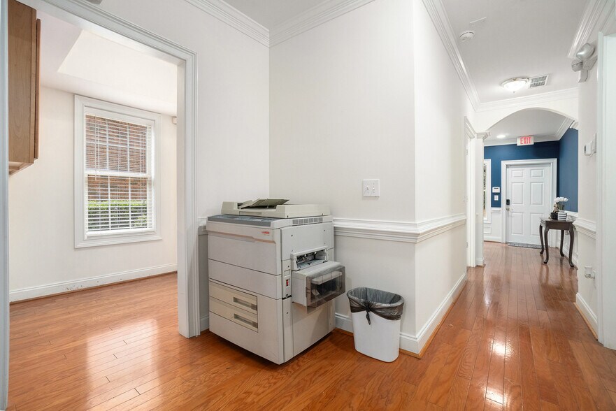 More Photos Of 1275 Shiloh Rd NW, Kennesaw Office Residential For Lease