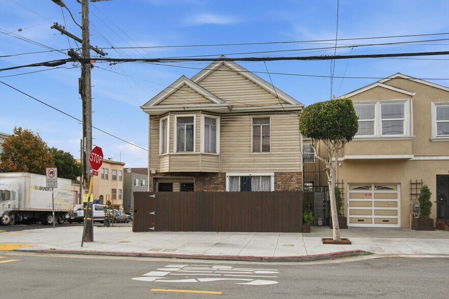 More Photos Of 1603 Revere Ave, San Francisco Apartments For Sale