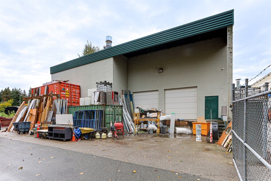 More Photos Of 2572 Davies Ave, Port Coquitlam Warehouse For Sale