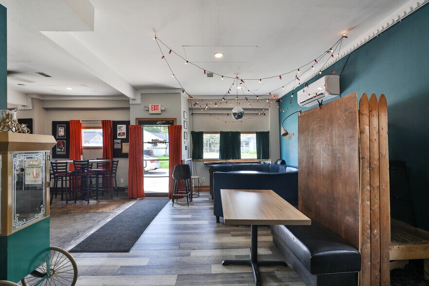 More Photos Of 310-312 E Hudson St, Columbus Freestanding For Sale