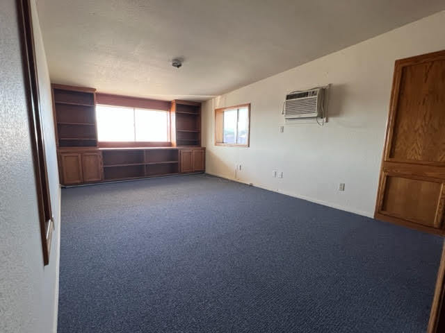 More Photos Of 10565 Limonite Ave, Jurupa Valley Warehouse For Lease