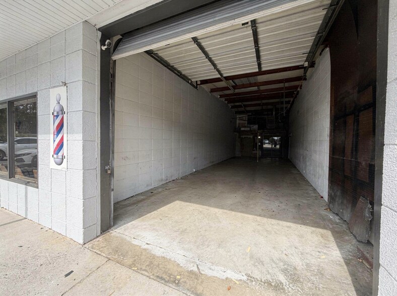 More Photos Of 3685 Chamblee Dunwoody Rd, Chamblee Unknown For Lease