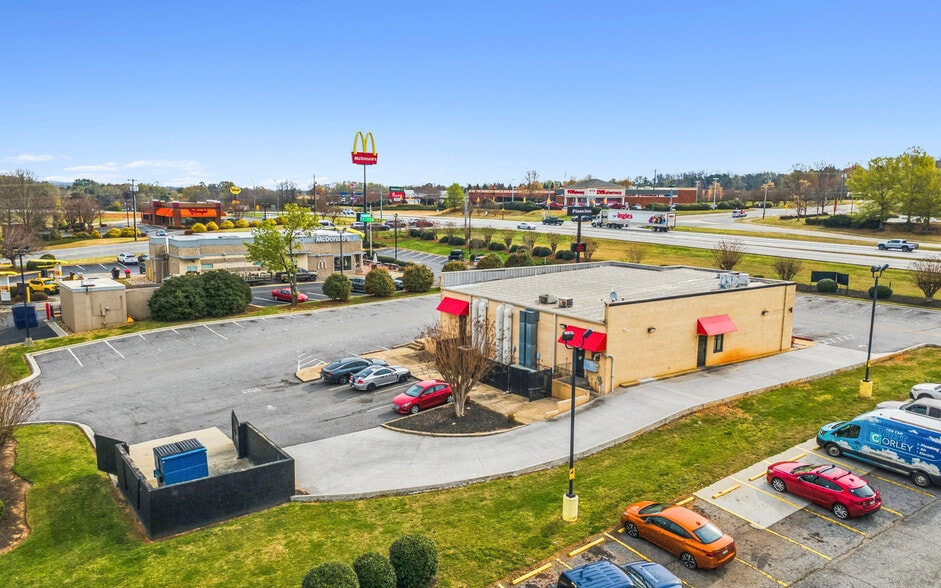 More Photos Of 515 Roe Center Ct, Travelers Rest Land For Lease