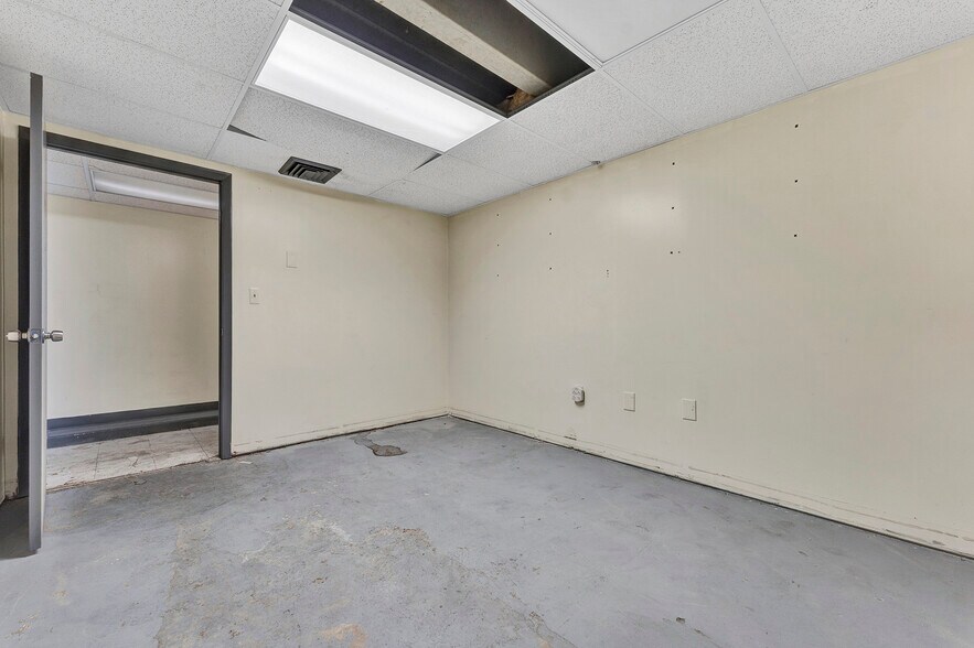 More Photos Of , Miami Gardens Industrial For Sale