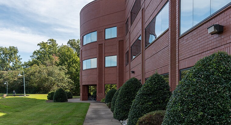 More Photos Of 600 Independence Pky, Chesapeake Office For Sale