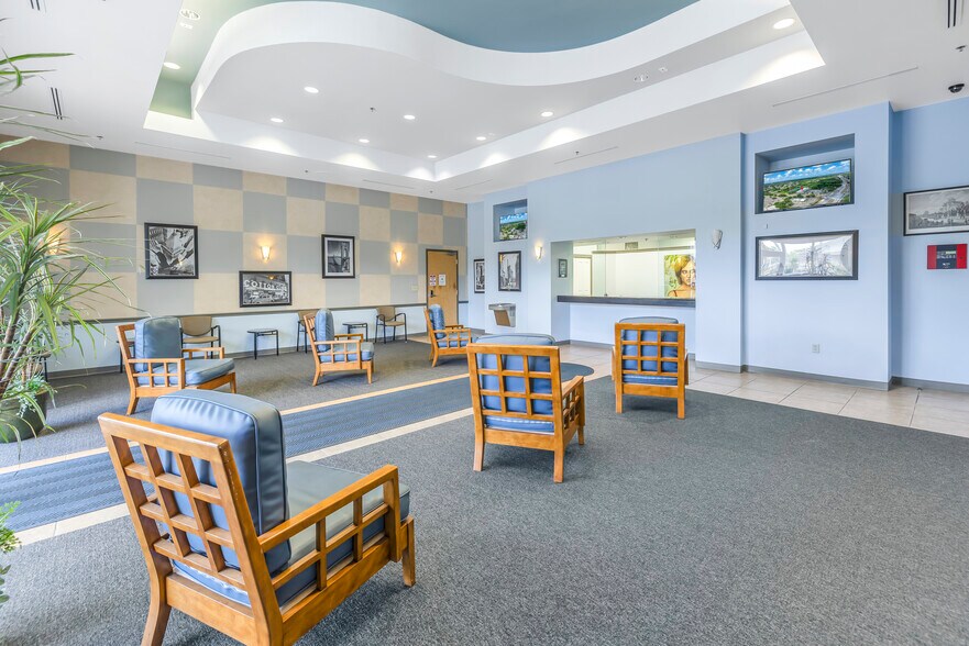 More Photos Of 6322-6326 Gunn Hwy, Tampa Medical For Sale