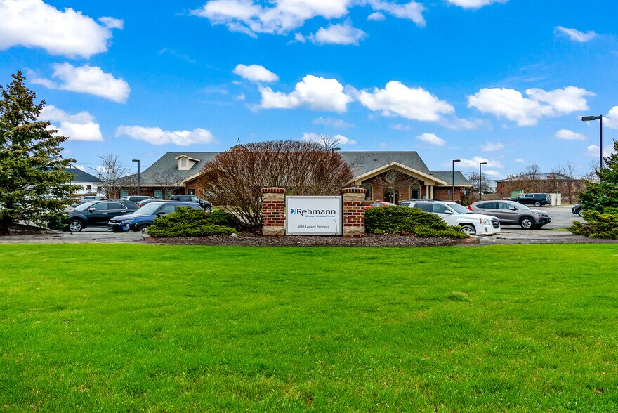 More Photos Of 4086 Legacy Pky, Lansing Office For Sale