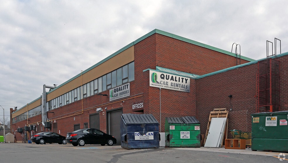 More Photos Of 10720 Yonge St, Richmond Hill Storefront Retail Office For Lease