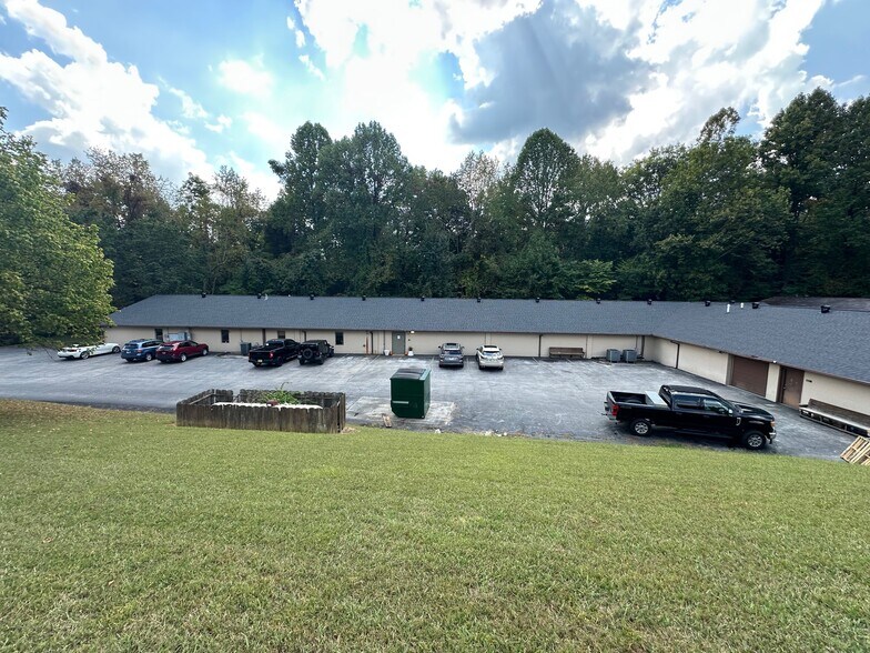More Photos Of 2514 Old Lewis Rd, Johnson City Warehouse For Lease