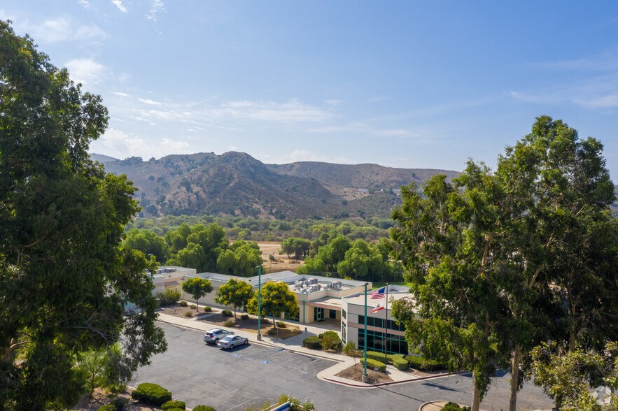 More Photos Of 5700 Condor Dr, Moorpark Schools For Sale