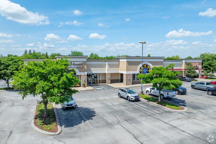 More Photos Of 2992-2994 S Church St, Murfreesboro Freestanding For Lease