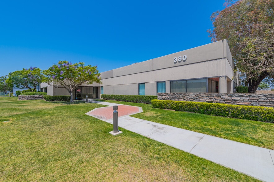 Primary Photo Of 380-384 Clinton St, Costa Mesa Manufacturing For Lease