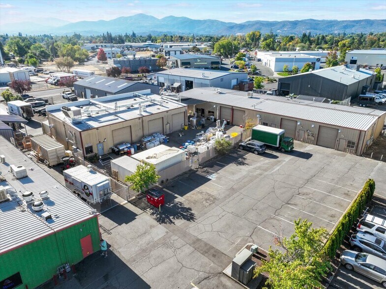 More Photos Of 1501 Sage Rd, Medford Warehouse For Sale