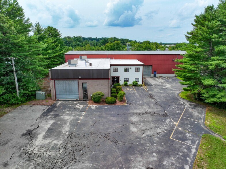 More Photos Of 19 S Maple St, Bellingham Manufacturing For Lease