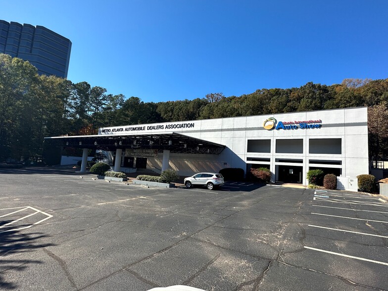 Primary Photo Of 440 Interstate N Pky SE, Atlanta Showroom For Sale