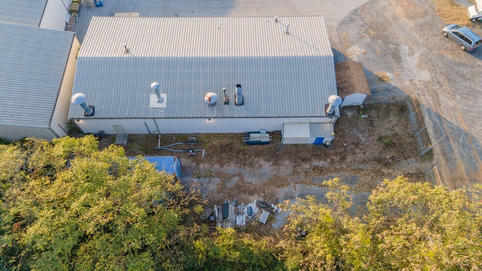 More Photos Of 5908 Enterprise Ct, Frederick Service For Sale