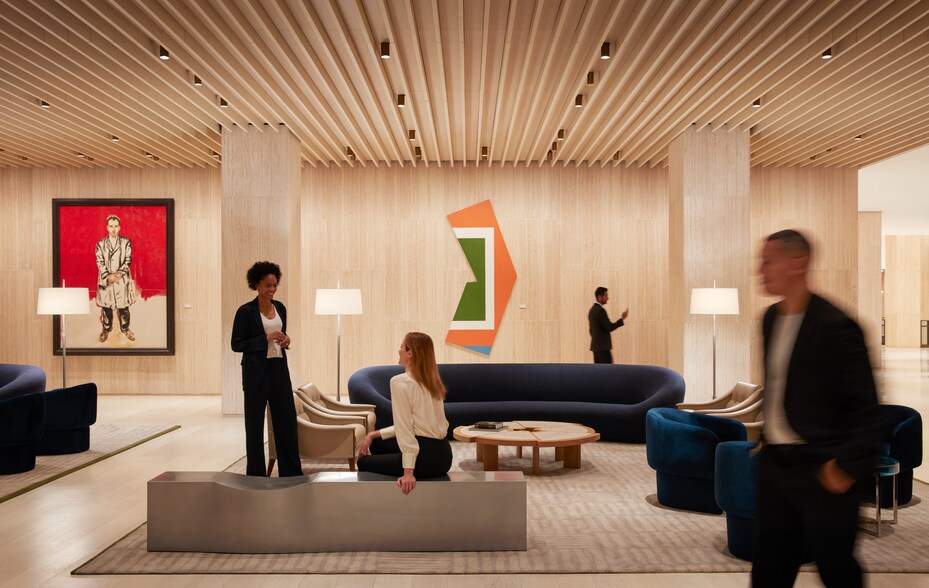 Primary Photo Of 200 Park Ave, New York Office For Sale