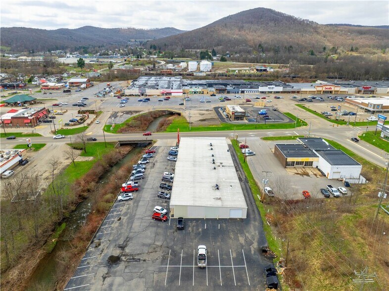 More Photos Of 1020 E Main St, Bradford Storefront For Sale