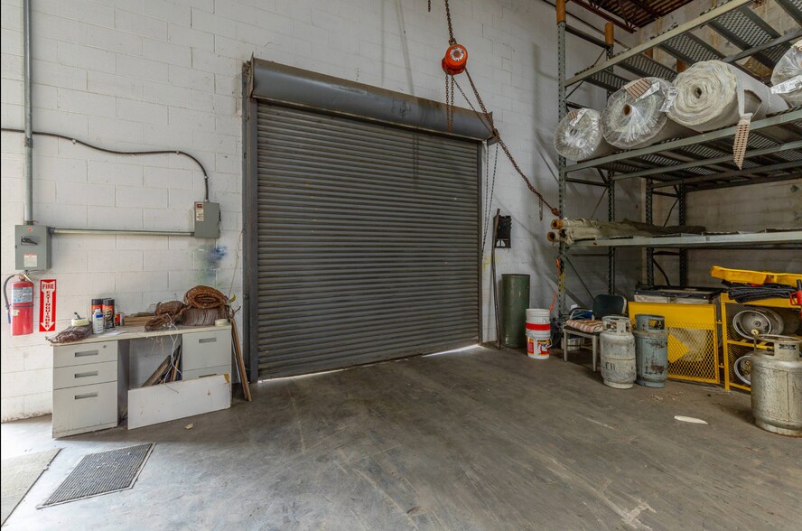 More Photos Of 360 Carbondale Rd SW, Dalton Warehouse For Sale