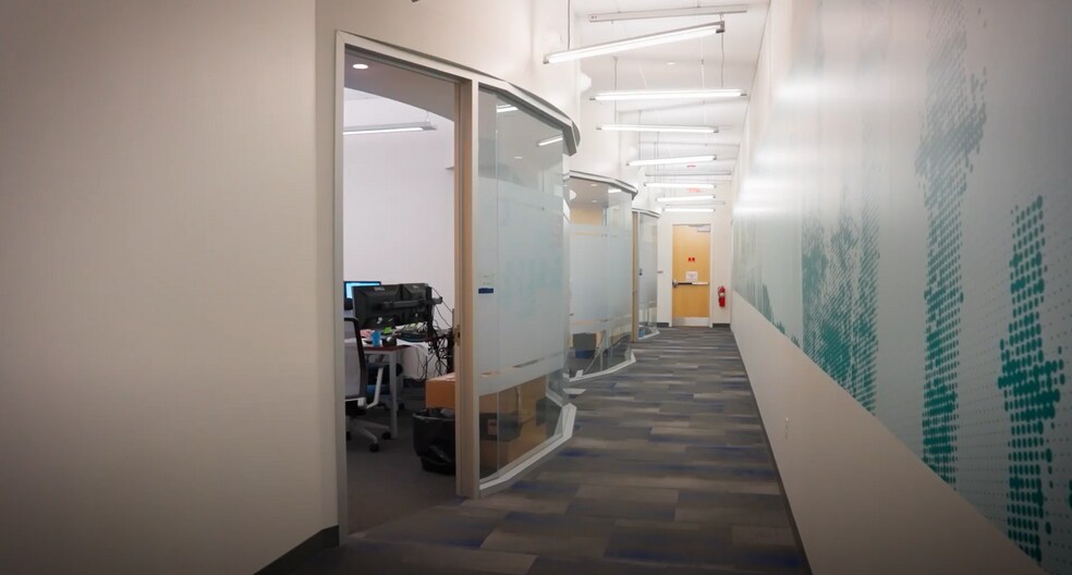More Photos Of 160 Beta Dr, Pittsburgh Office For Lease