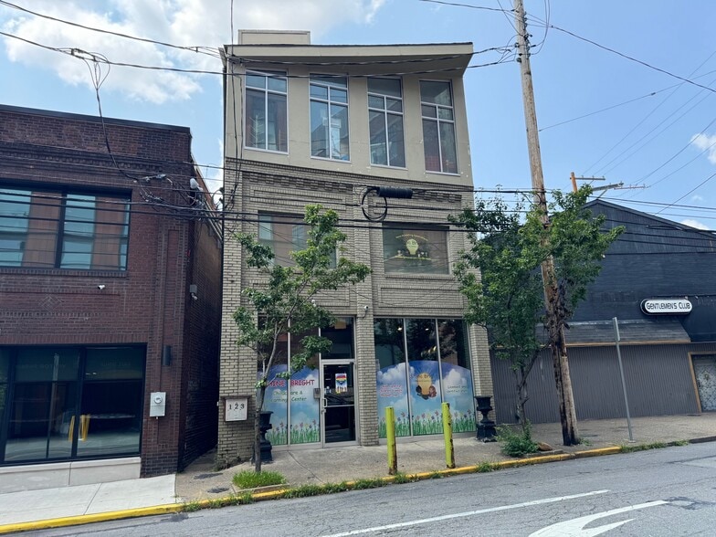 Primary Photo Of 282 Morewood Ave, Pittsburgh Loft Creative Space For Sale