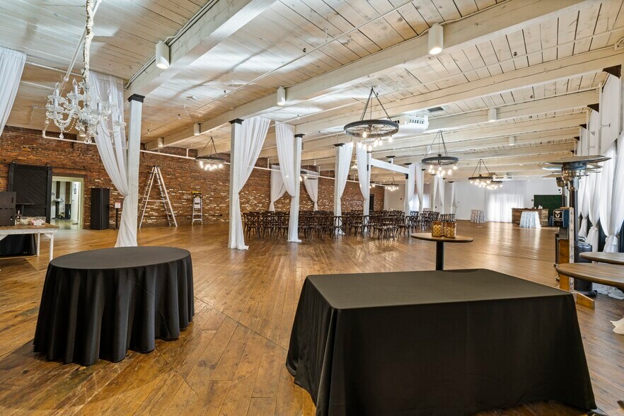 More Photos Of 600 S Broad St, Monroe Manufacturing For Lease