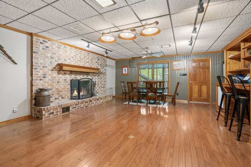 More Photos Of 2355 Jackson League Cir, Brenham Lodge Meeting Hall For Sale