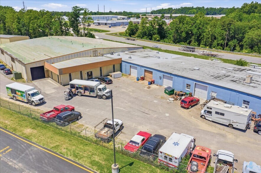More Photos Of 1601 W Hundred Rd, Chester Warehouse For Sale