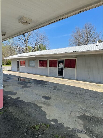 More Photos Of 610 Highway 270, Krebs Convenience Store For Sale
